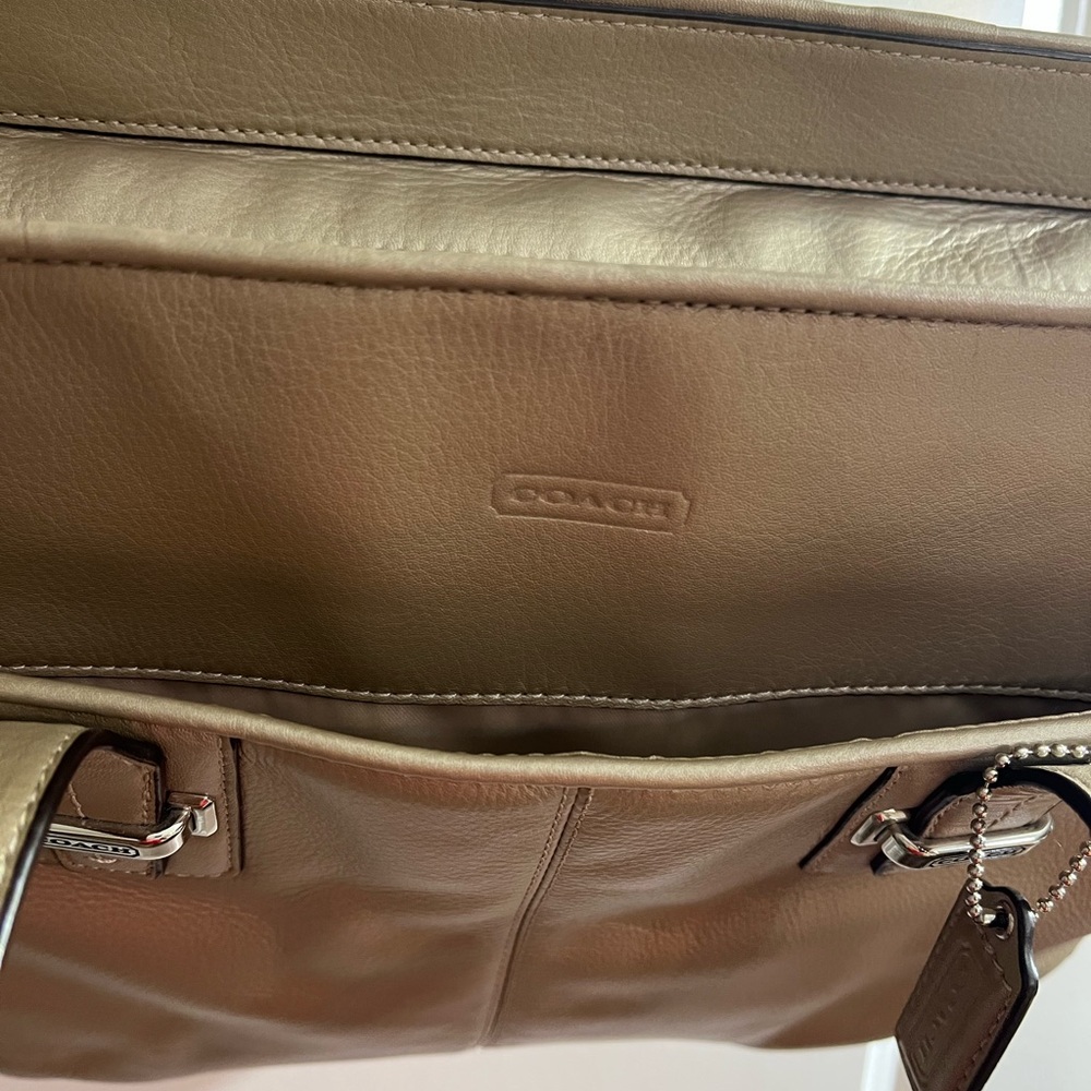 Coach Gold Leather Bag - Picture 8 of 14